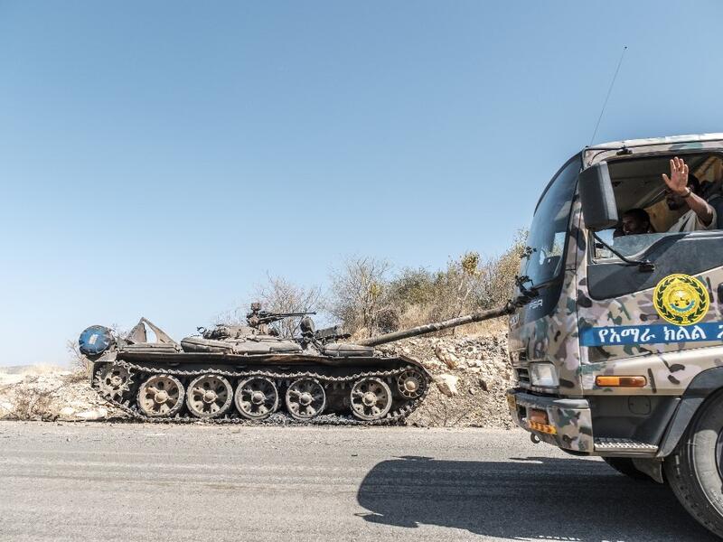 Hundreds have died in nearly three weeks of hostilities that analysts worry could draw in the broader Horn of Africa region, though Abiy has kept a lid on the details, cutting phone and internet connections in Tigray and restricting reporting. EDUARDO SOTERAS / AFP