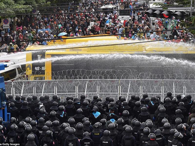 Thai riot police blasted protesters with water cannon and used teargas today, hurting several people in a bid to push back a demonstration at parliament demanding constitutional changes that would touch on the powerful monarchy.   Protesters are demanding changes to the constitution drawn up by Thailand's former junta. They also want the removal of Prime Minister Prayuth Chan-ocha, a former army ruler, and reforms to curb the powers of the monarchy. (AFP/File Photo)