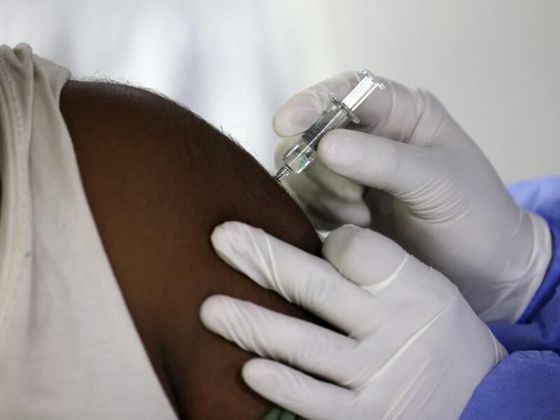 UAE’s health ministry called everyone to get the COVID-19 vaccines