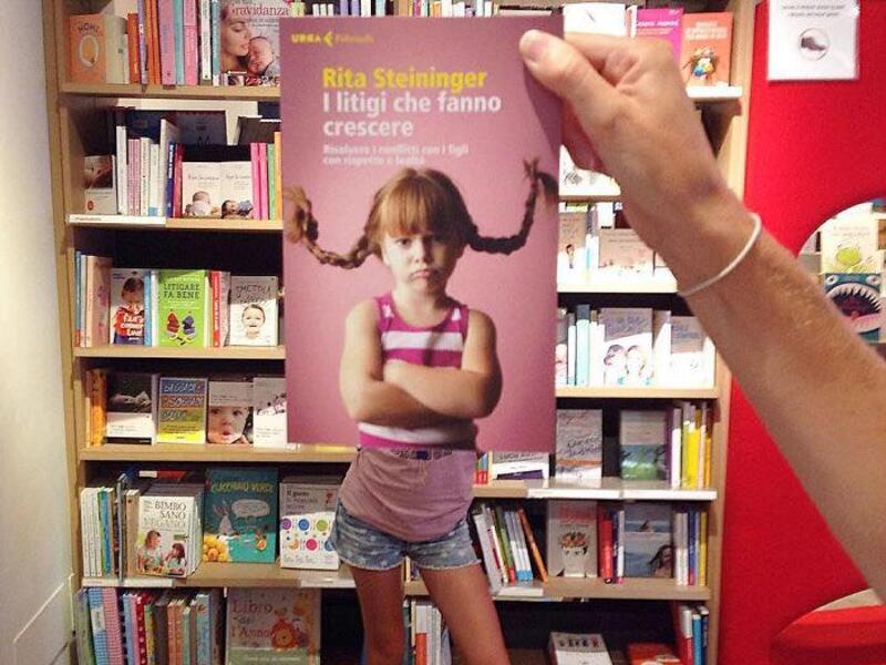 A client from the Librairie Mollat In France