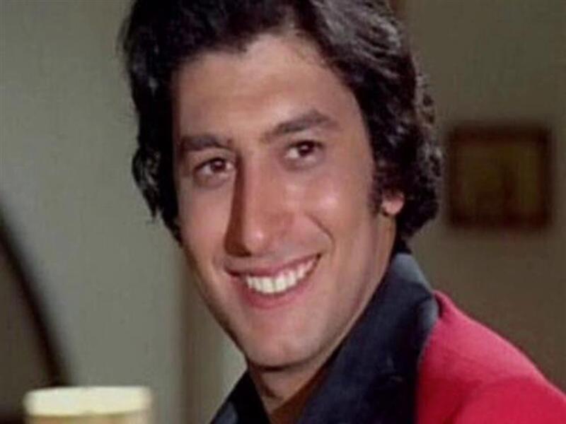 29  مايو 1981: تعرض الممثل والمنتج المصري "عمر خورشيد" لحادث سيارة مروع في نهاية شارع الهرم بجانب مينا هاوس وأمام مطعم خريستو بعد انتهائه من عمله في أحد الفنادق.