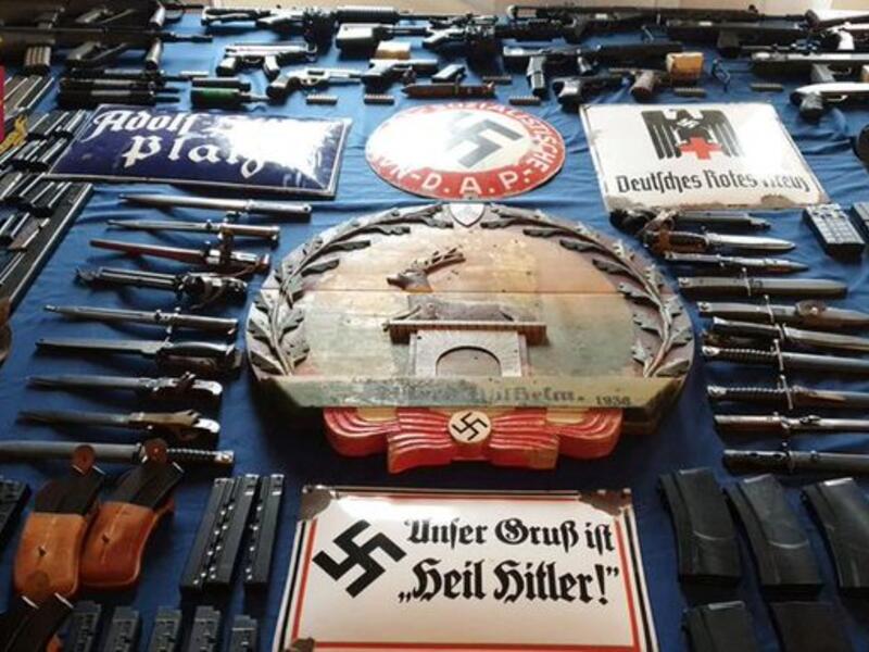 Neo-Nazis