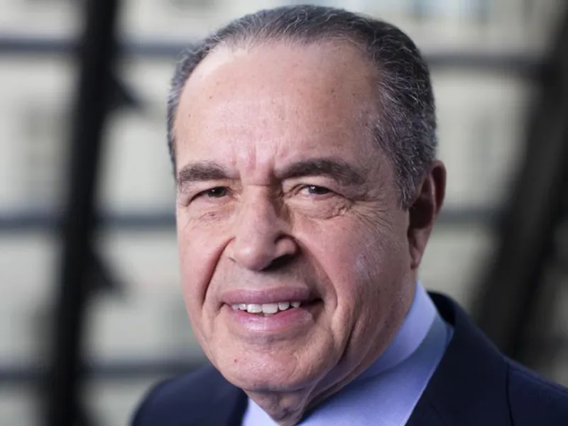 6. محمد منصور