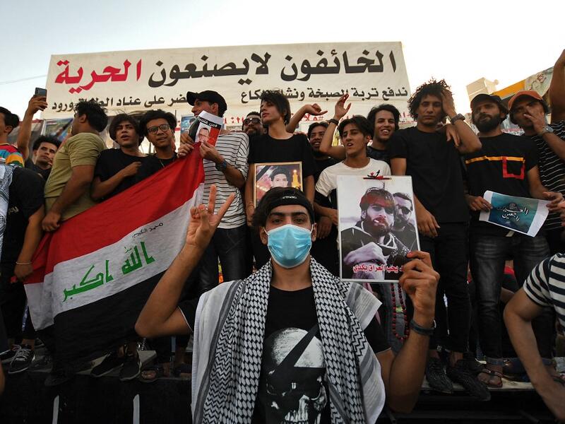 Iraqi protester shot dead at Tahrir Square.