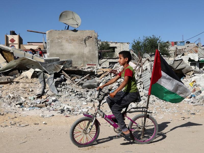 Qatar to contribute $500m to Gaza reconstruction.