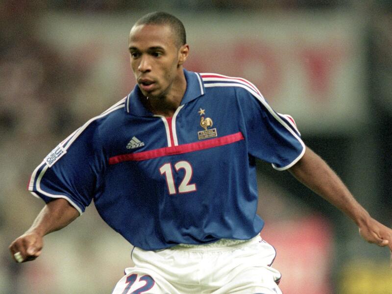 الفرنسي تييري هنري (6 أهداف)