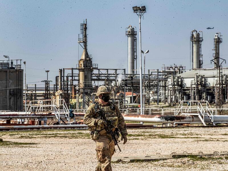 Iran-backed militias attack US-controlled oil field in Syria's Deir-ez-Zor province