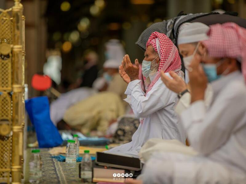 زوار بييت الله الحرام