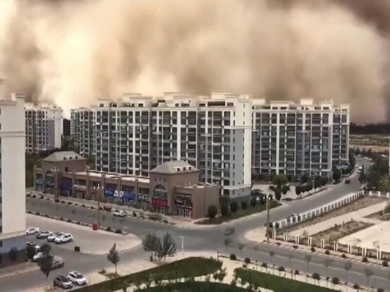عاصفة رملية تبتلع مدينة صينية في دقائق