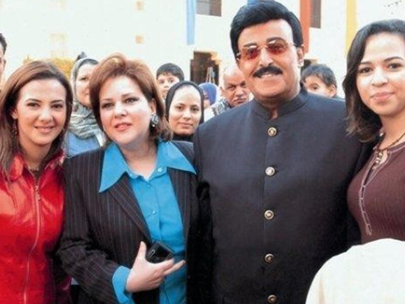 Samir and Dalal with teenage daughters Donia and Amy