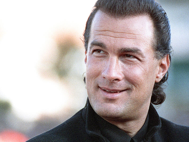 7.ستيفن سيغال