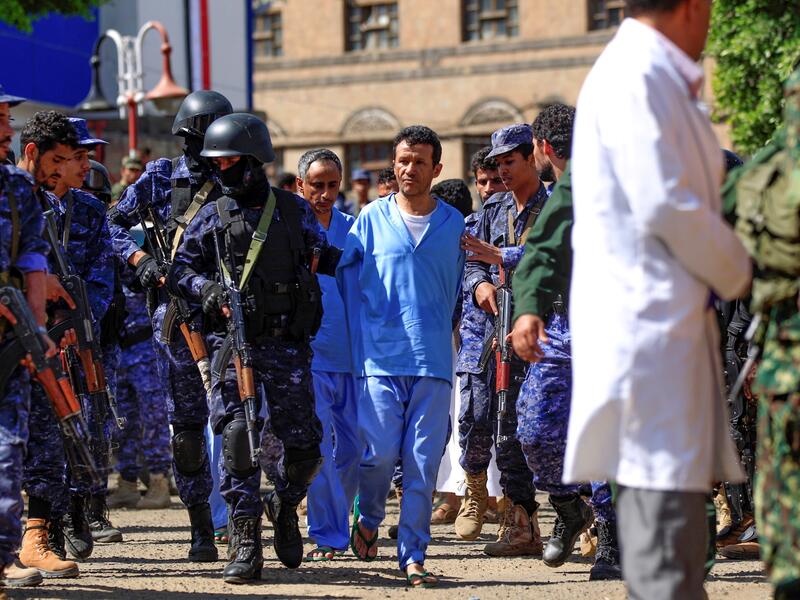 Houthi rebels shot dead nine in spying allegations