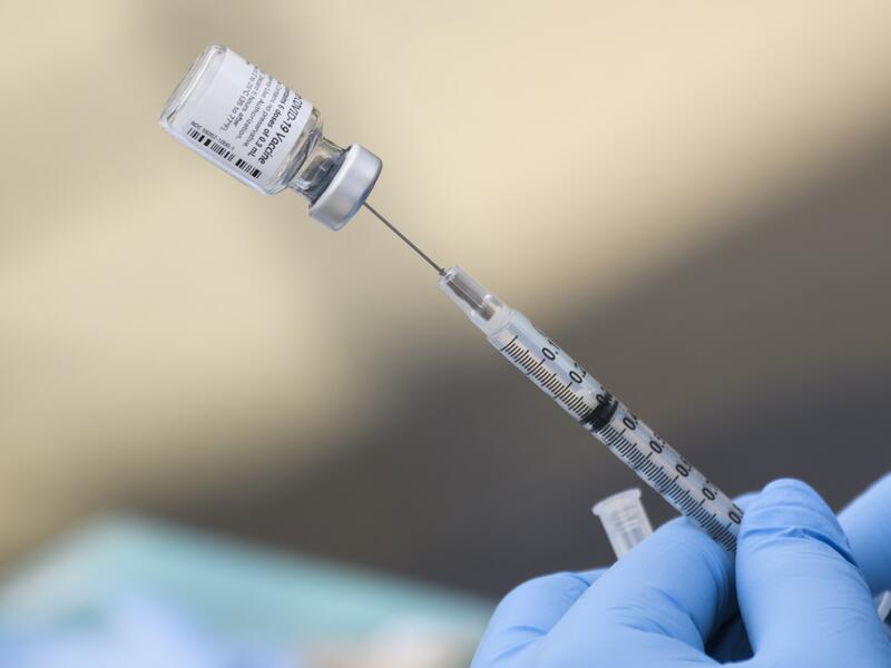 Pentagon orders all civilian employees to be fully vaccinated