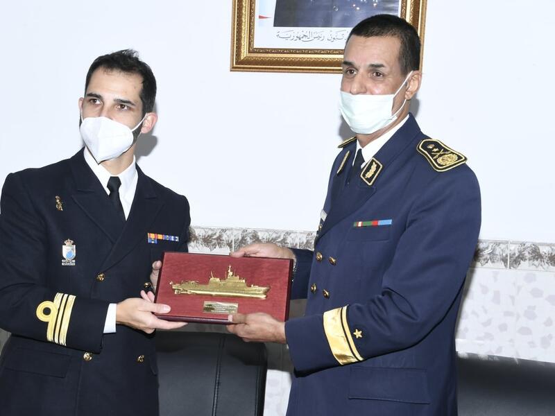 مناورات حربية بين الجزائر وإسبانيا لتأمين الملاحة في البحر الأبيض