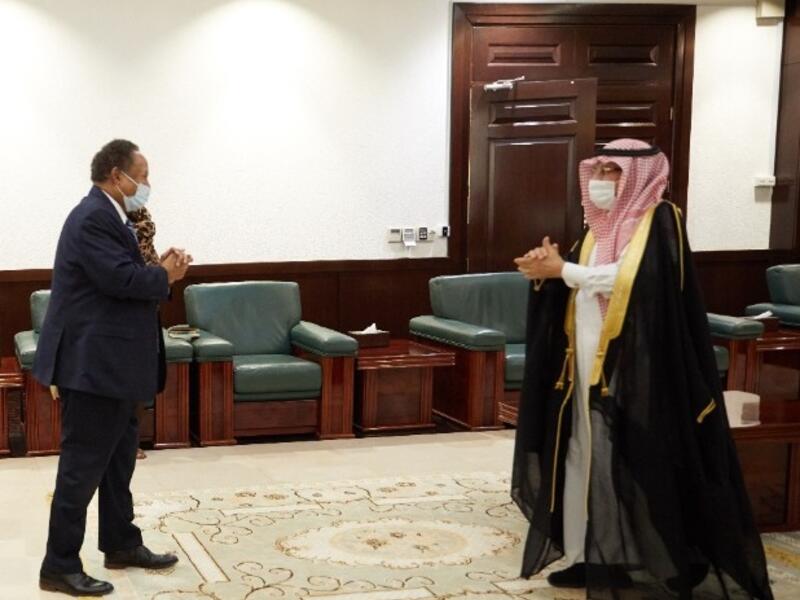 رسالة من محمد بن سلمان إلى حمدوك