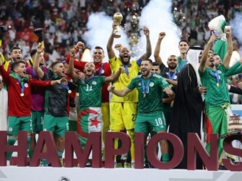 ديسمبر: استضافت قطر النسخة العاشرة من كأس العرب التي انطلقت من 30 نوفمبر إلى 18 ديسمبر بمشاركة 16 منتخبًا عربيًا واحتضنت 32 مباراة اختتمت بتتويج منتخب الجزائر على حساب تونس.