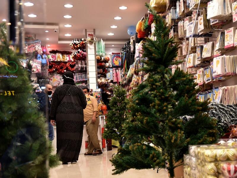 مطاعم قدمت كعكات عيد الميلاد، وخاصة كعكة "البانيتون" الإيطالية التي عادة ما يتم إعدادها في رأس السنة الميلادية.