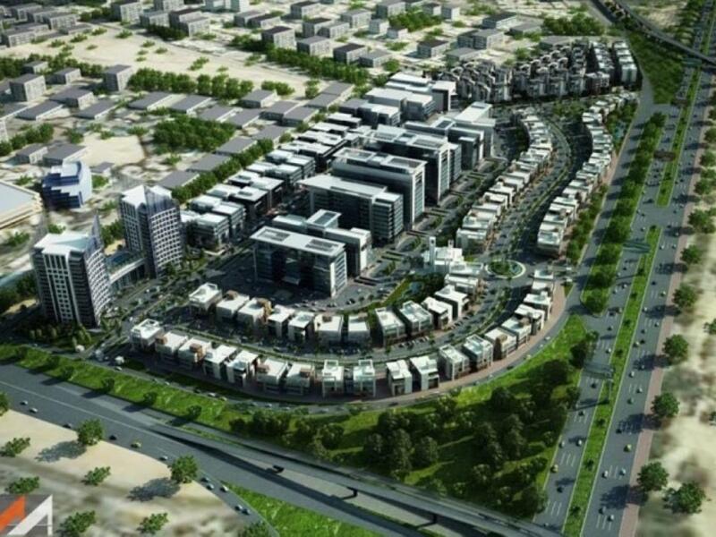 مشاريع جدة 2030: يضم المشروع مَرسى بمواصفات عالمية ومنتجعات شاطئية خلابة، ومجموعة كبيرة من الفنادق والمطاعم والمقاهي المحلية والعالمية الفاخرة، والخيارات المتنوعة للتسوق، وتقديم حلول متكاملة لقطاع الأعمال.