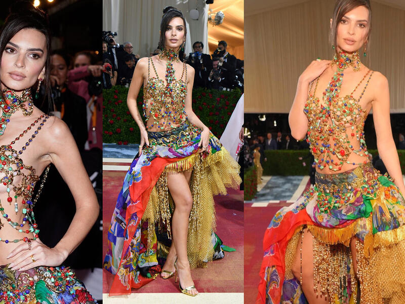 Emily Ratajkowski in Altelier Versace