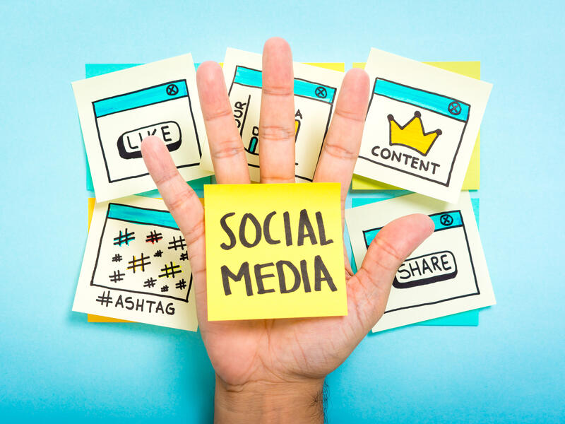 Top 11 Social Media Management Tools For Businesses