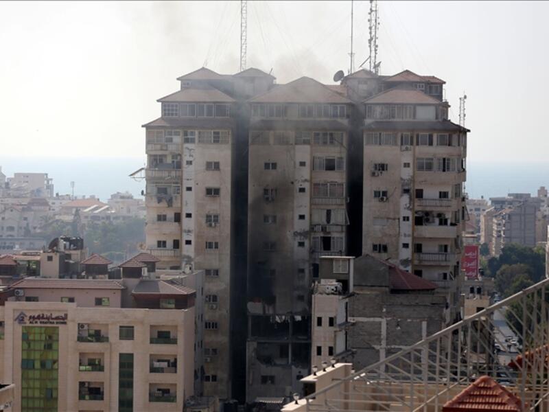 Israel strikes Gaza
