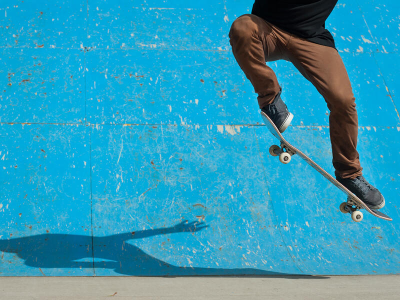 Skate boarding 