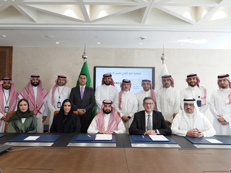 ROSHN teams up with Dar Al Arkan to develop exclusive residential villas in SEDRA