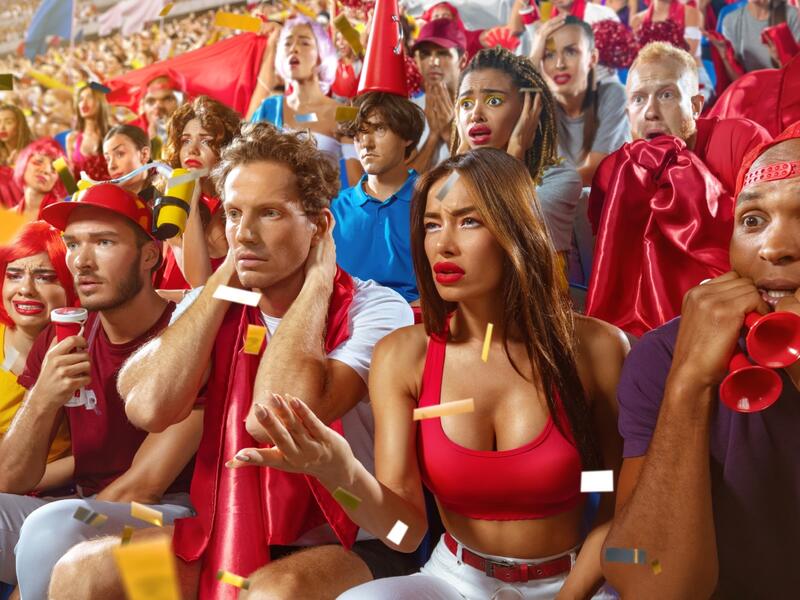 كيف تتعامل مع خسارة فريقك المفضل في كأس العالم؟
