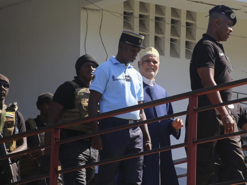 الحكم بالسجن مدى الحياة، على الرئيس السابق أحمد عبد الله سامبي (أ ف ب)