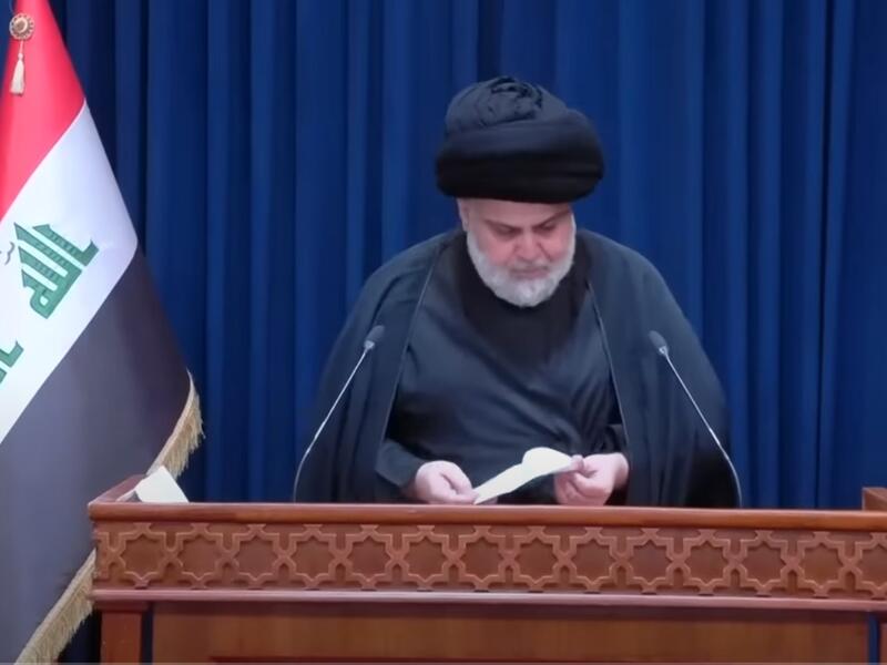 الزعيم الشيعي في العراق مقتدى الصدر