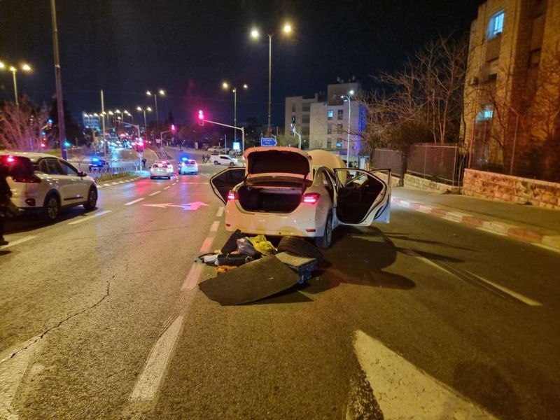 من موقع اطلاق النار في منطقة النبي يعقوب شمالي القدس المحتلة.
