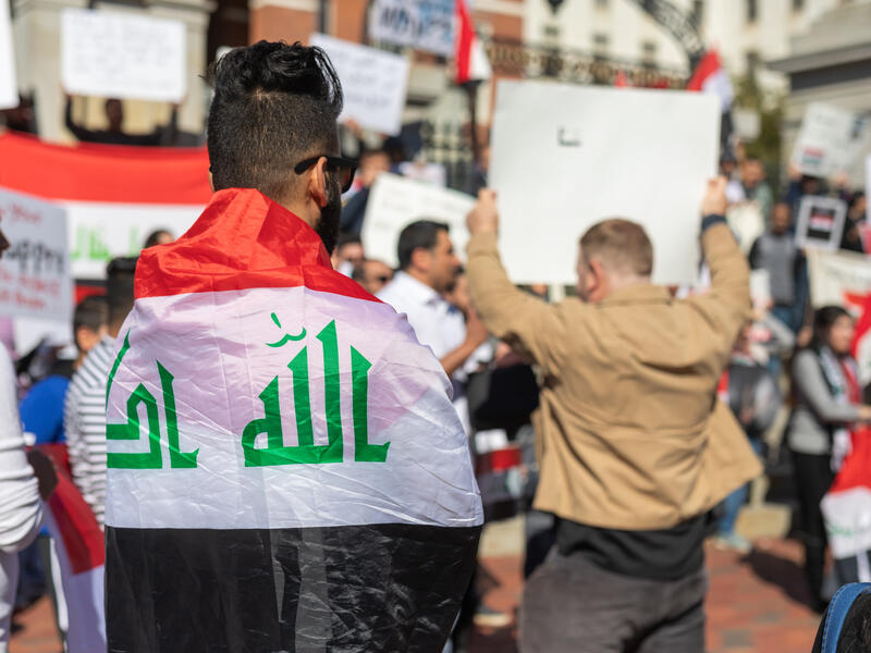 Iraqis protesting
