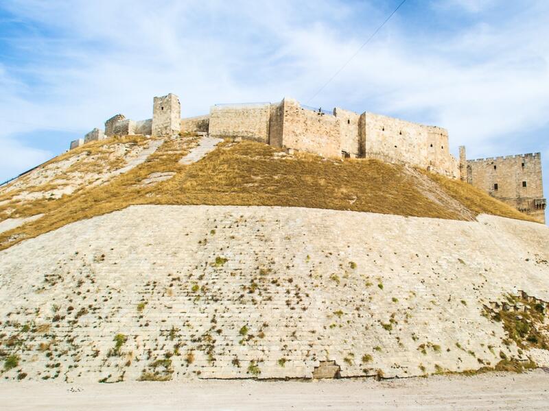 الآثار والمتاحف في سوريا تنشر تقرير المواقع المتضررة 