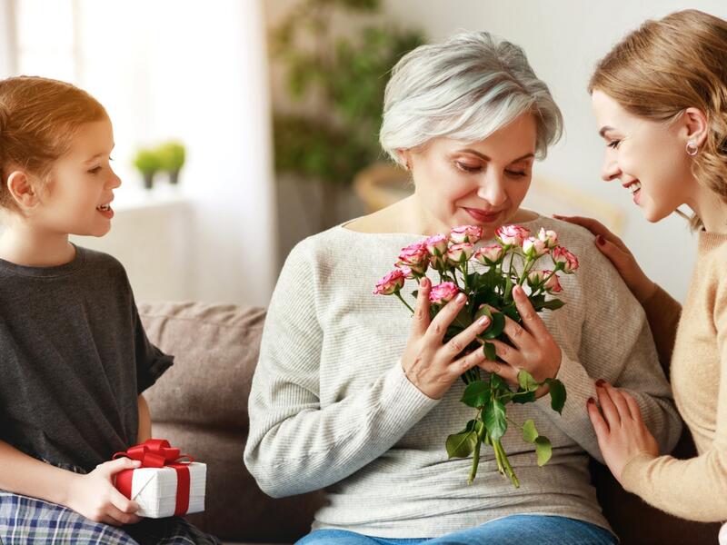 كلمات معبرة جدًا بمناسبة عيد الأم