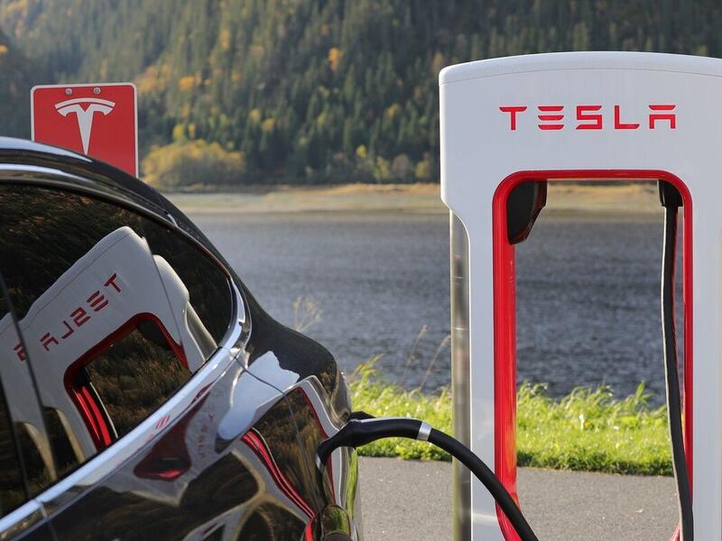 Tesla shares drop over 4% despite new factory announcement in China