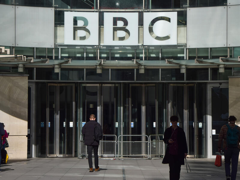 Twitter labels BBC Twitter account as government-funded