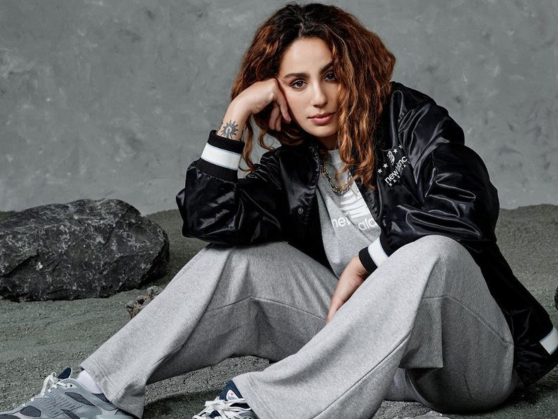 Ascia Akef wears LGBTQ outfit