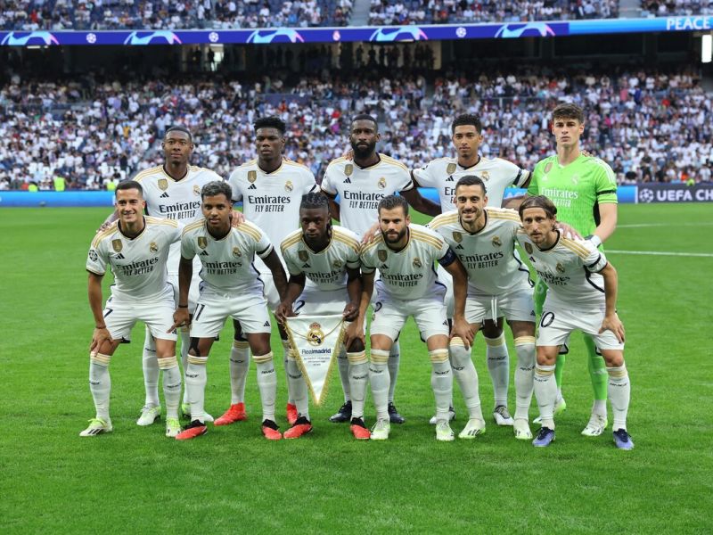 فريق ريال مدريد (Photo by Thomas COEX / AFP)
