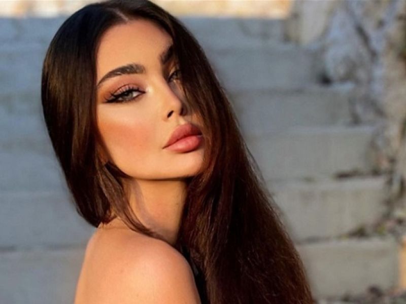 الفنانة اللبنانية قمر