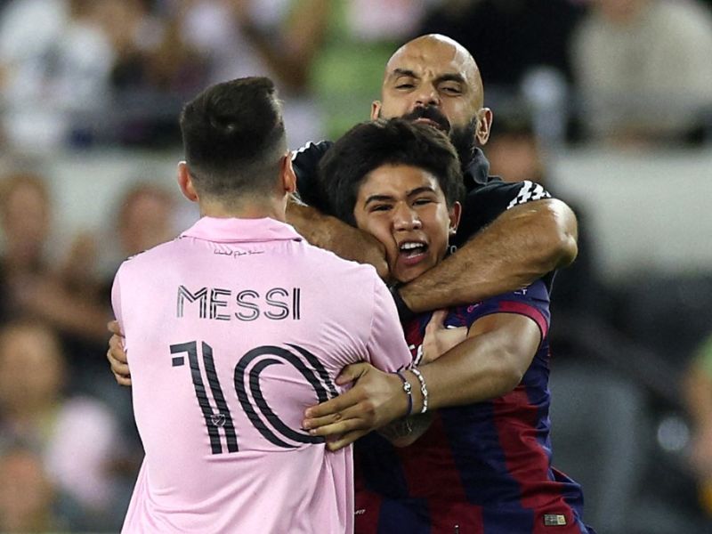 Yassine Chueko, Messi's bodyguard 