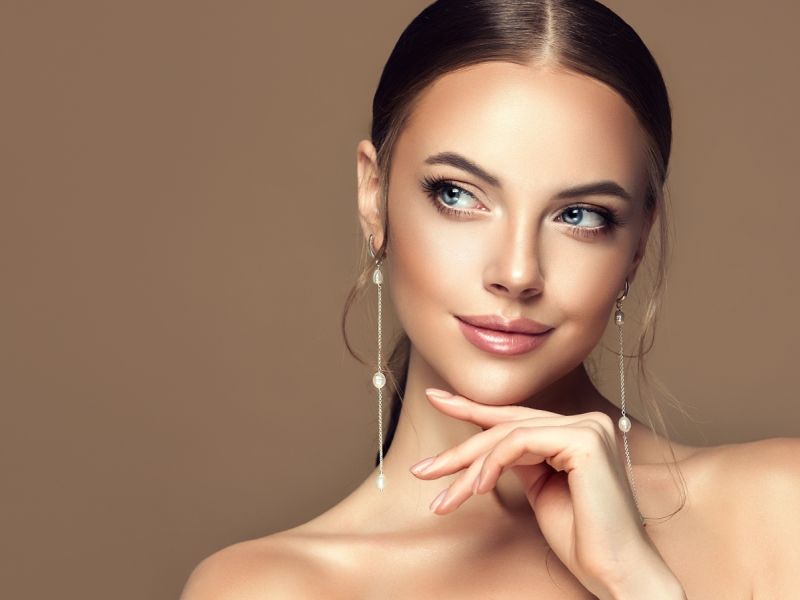 ما هي أشهر ماركات المجوهرات الرائجة لعام 2023