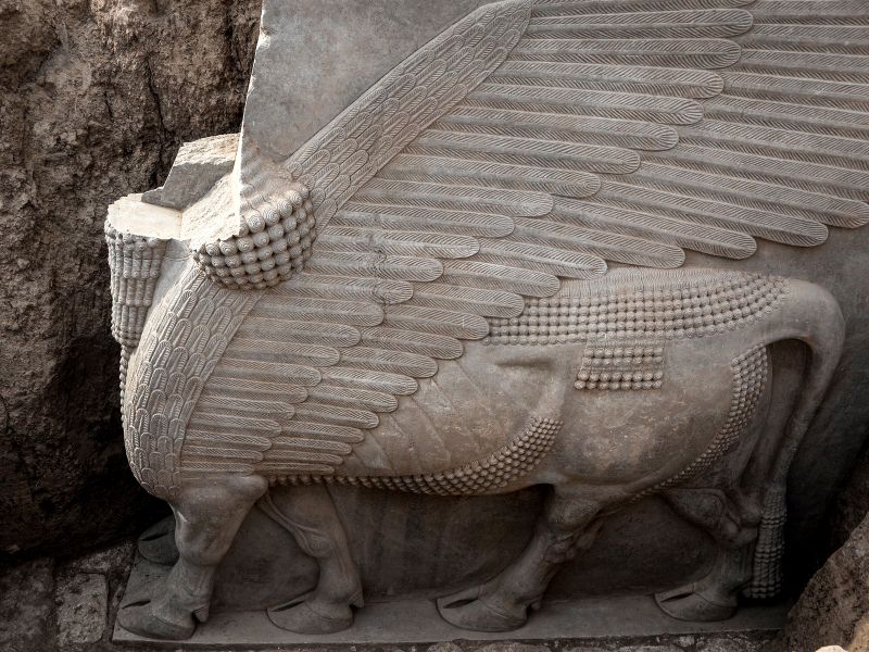 old sculpture