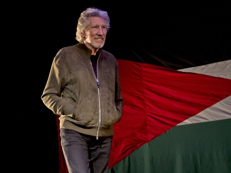 Roger Waters sparks controversy with Israel-Hamas remarks on October 7th events. (Martin Bernetti/ AFP)