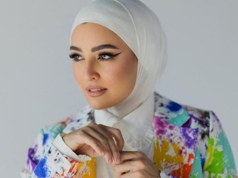 هلا رشدي