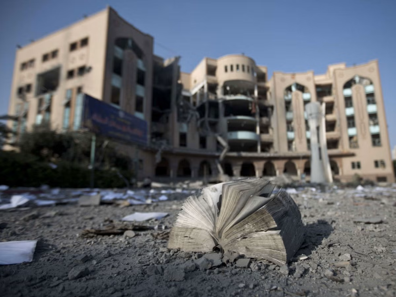  داخل الجامعة الإسلامية بغزة بعد القصف