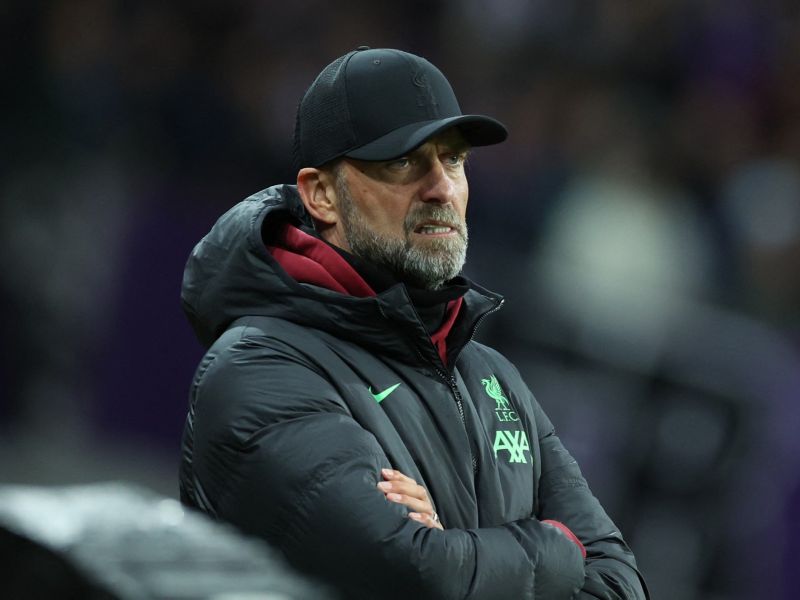 Liverpool's German manager Jurgen Klopp reacts as he watches is side from the technical area during the UEFA Europa League Group E football match between Toulouse FC (TFC) and Liverpool at the Stadium de Toulouse, in Toulouse, southwestern France on November 9, 2023. (Photo by Charly TRIBALLEAU / AFP)
