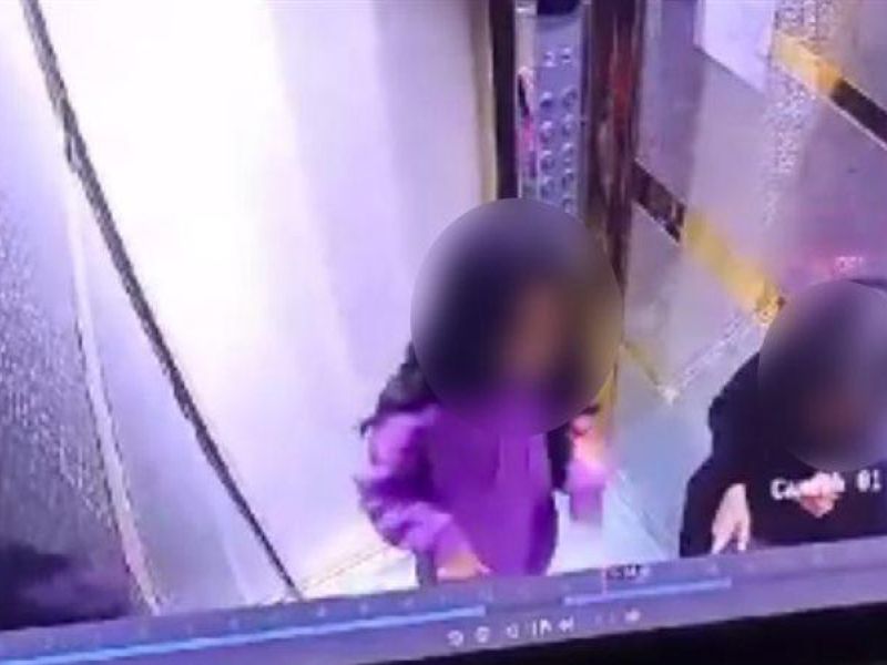 خطف طفلتين 