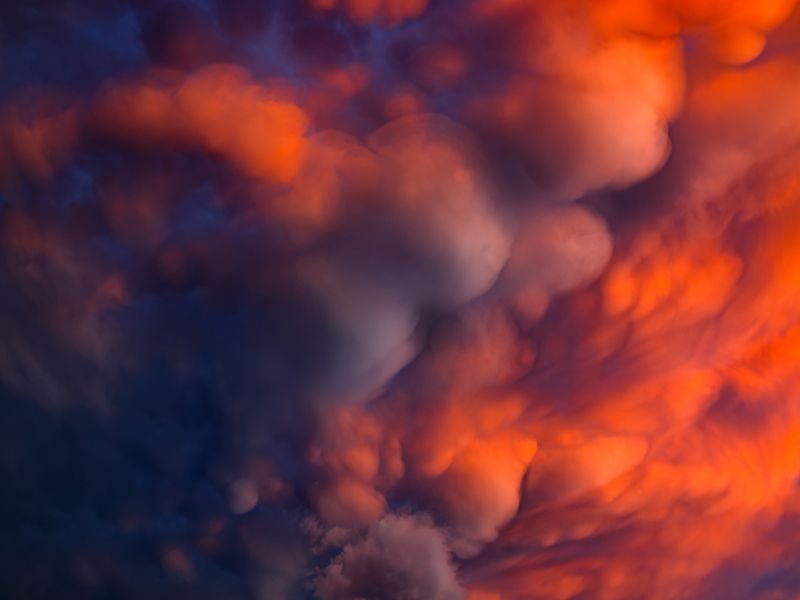 Mammatus cloud