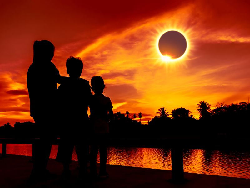 Cellular networks to be disrupted by upcoming solar eclipse next month