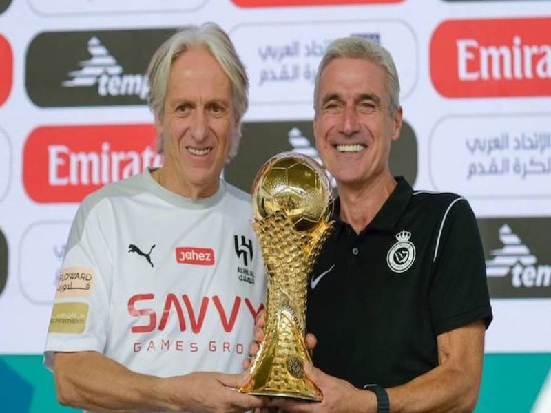 البرتغالي يقيّم أبناء موطنه! هذا الفرق بين كاسترو وخيسوس